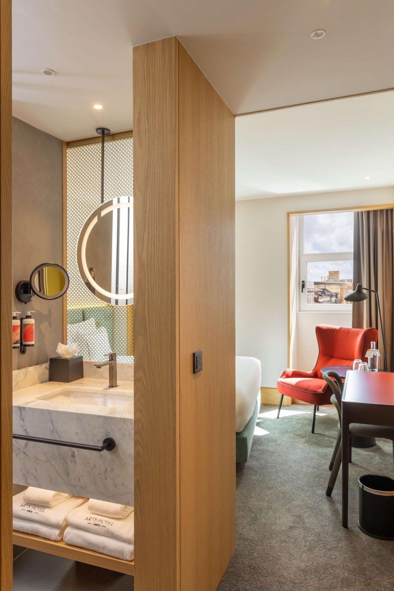Arts Hotel Porto, Tapestry Collection By Hilton Екстериор снимка